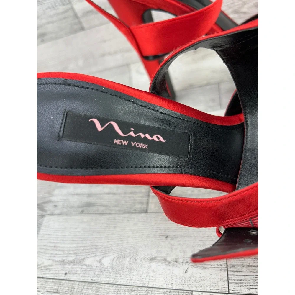 Nina NY Red Satin Platform Sandals Peep Toe Block Heel Buckle Strap Women 8.5M
